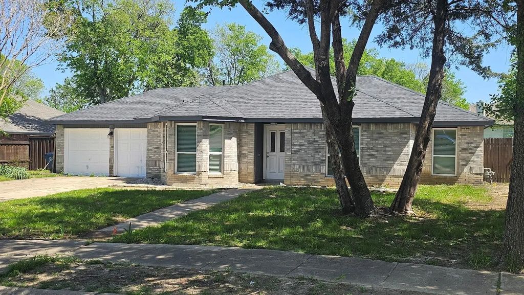 3604 Lily Lane, Rowlett