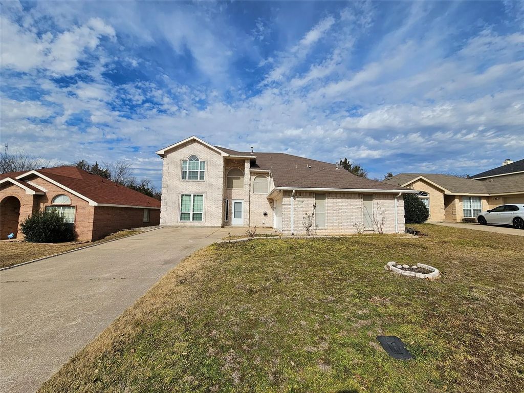 329 Tranquility Lane, Cedar Hill
