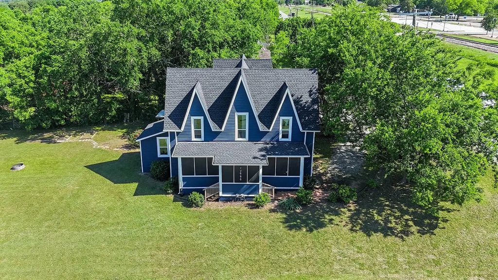 453 E Marshall Street, Van Alstyne