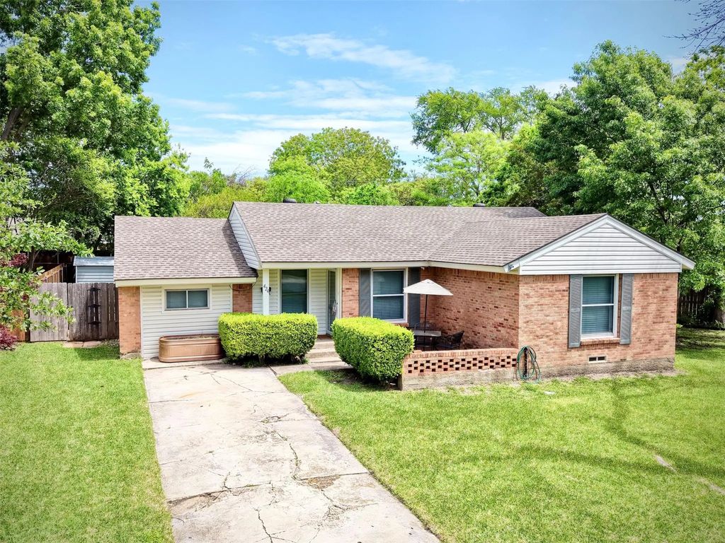 424 Classen Drive, Dallas