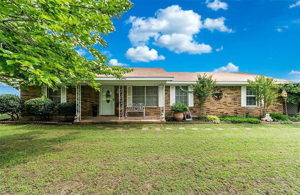 10 Carter Road, Van Alstyne