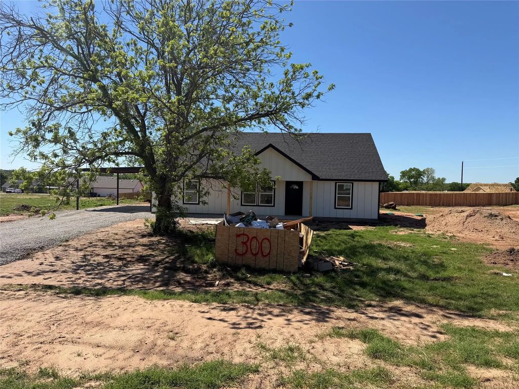 300 Myers Drive, Springtown