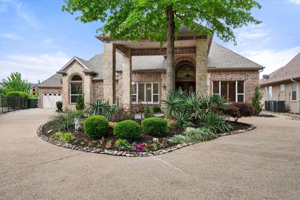 6304 Estates Lane, Fort Worth