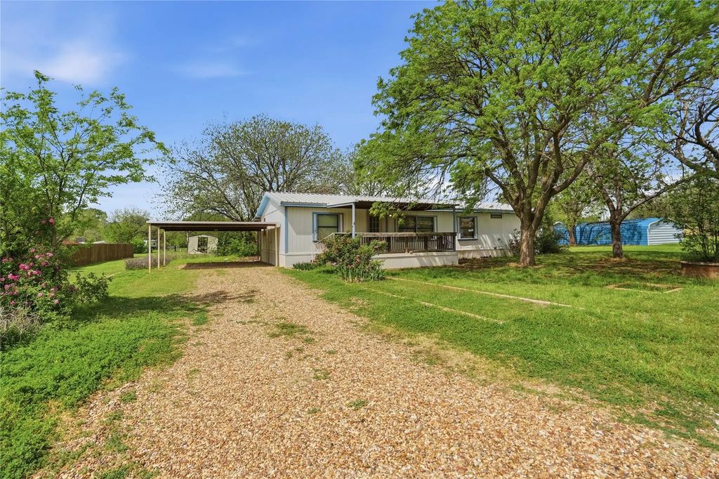 4400 Kristy Court, Granbury