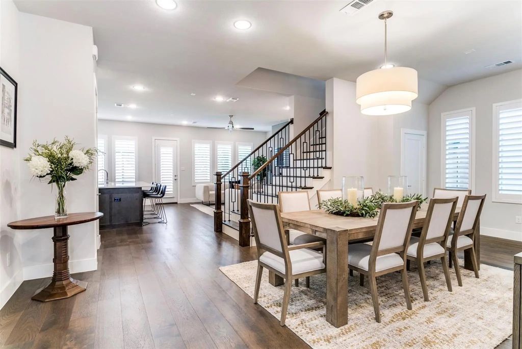 4107 Entrada Way, Dallas