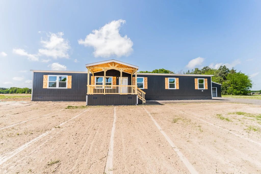 24 County Road 1126, Cumby