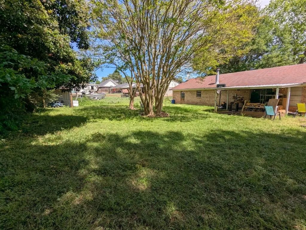 417 Kingsridge Lane, Hallsville
