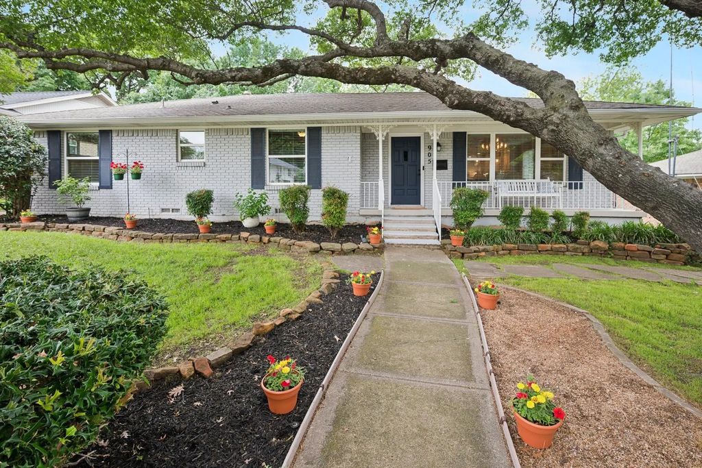 905 Dumont Drive, Richardson