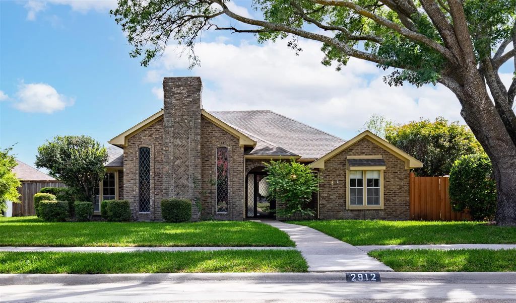 2912 Laguna Court, Plano