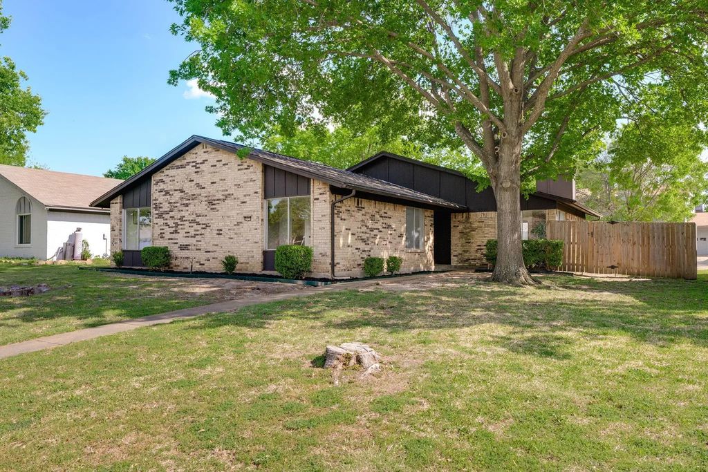 3414 Crossbow Lane, Garland