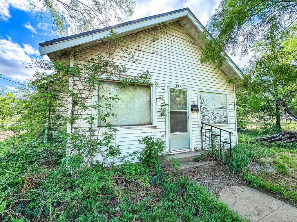 306 N Avenue C, Haskell