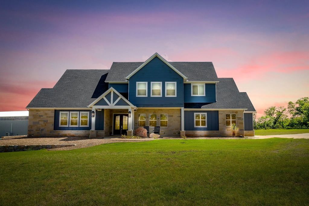 10535 County Road 146, Lipan