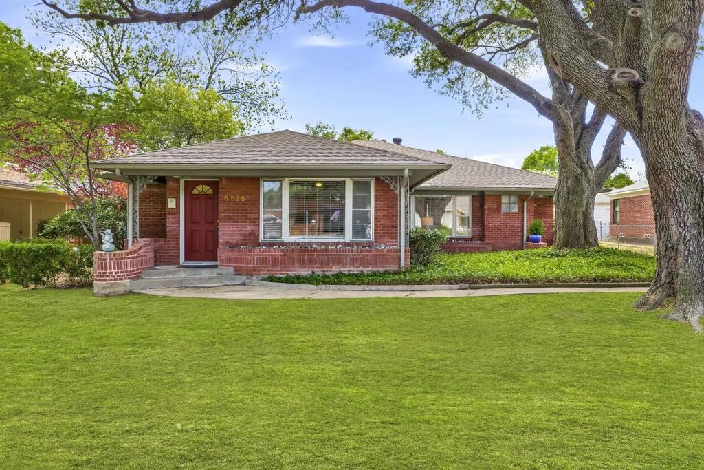 6524 Ravendale Lane, Dallas