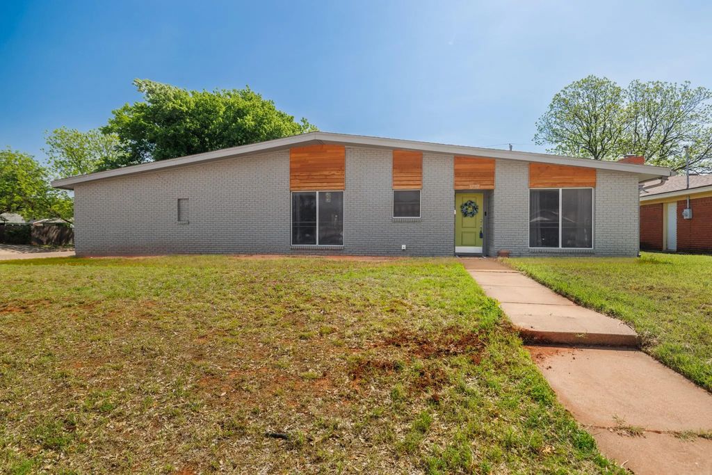 1737 Marsalis Drive, Abilene