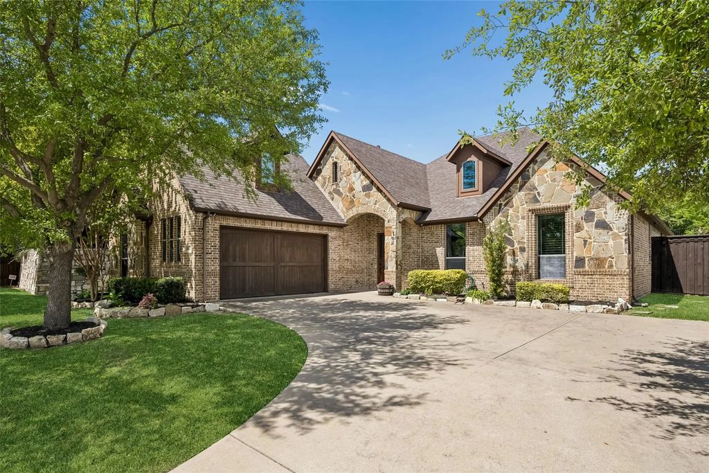 2647 Waterstone Lane, Rockwall