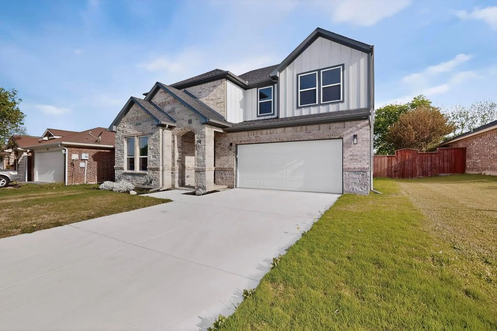 6810 Windward View Drive, Rowlett