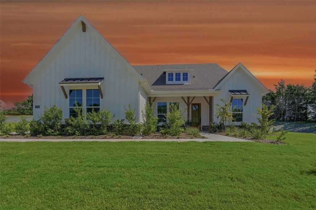 1004 Perrin Lane, Van Alstyne