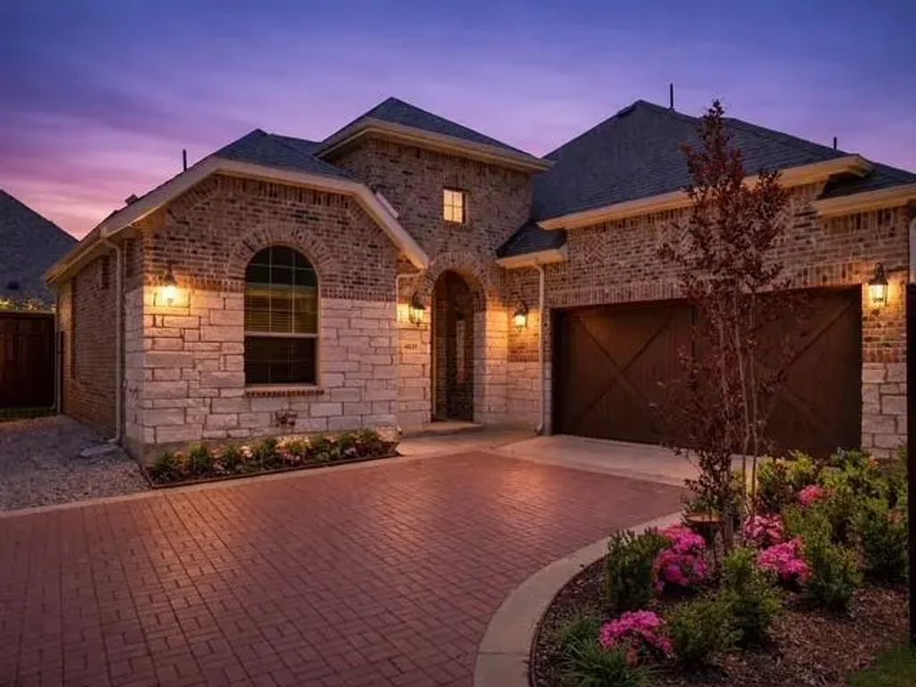 4831 Forest Crest Parkway, Arlington