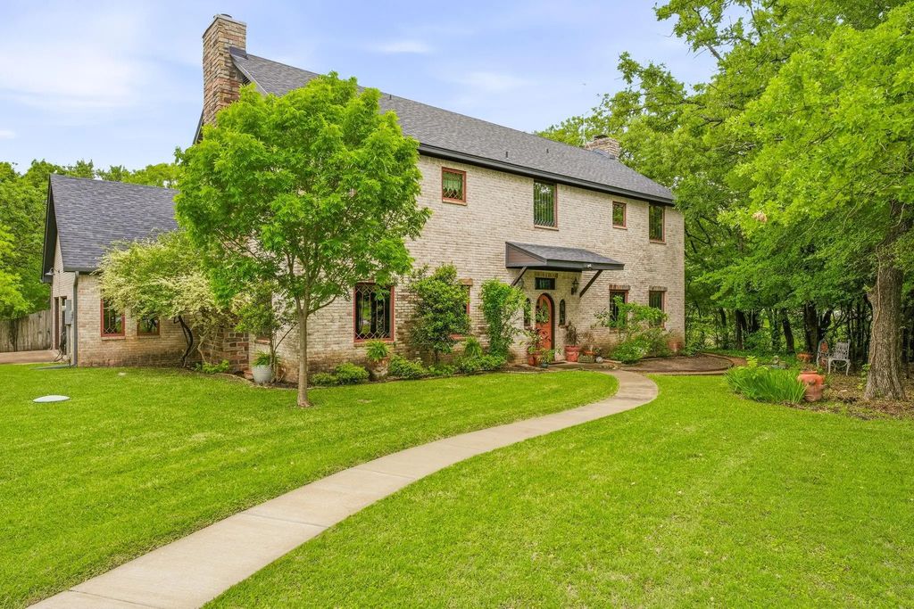 109 Mariah Drive, Weatherford