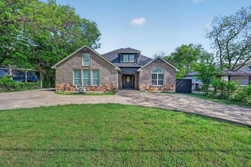 5833 Wall Avenue, Haltom City