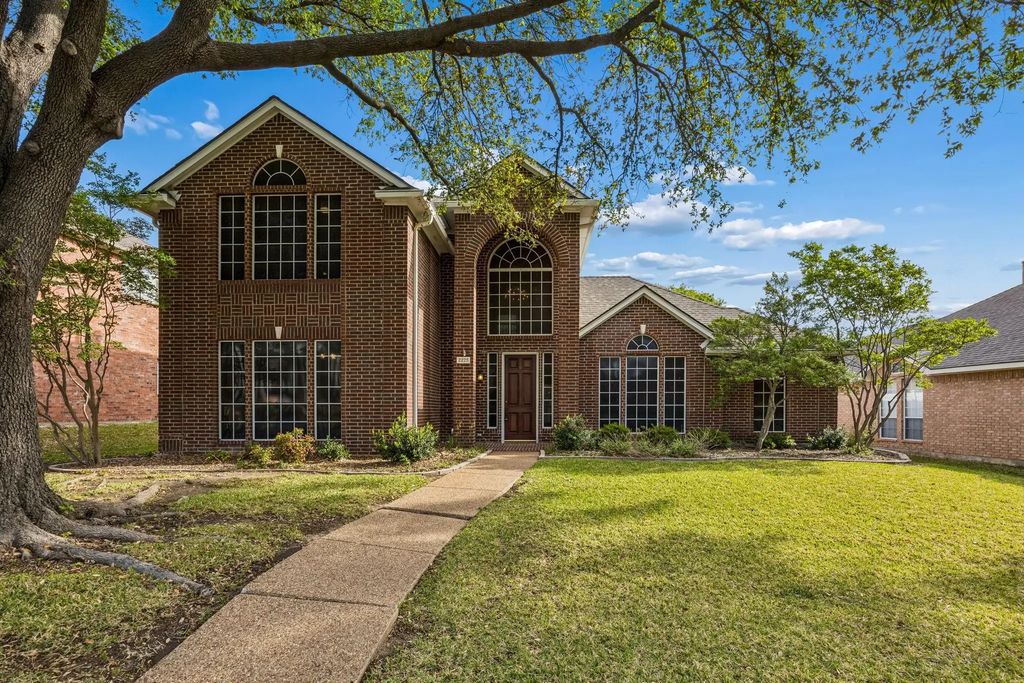 2225 Grinelle Drive, Plano