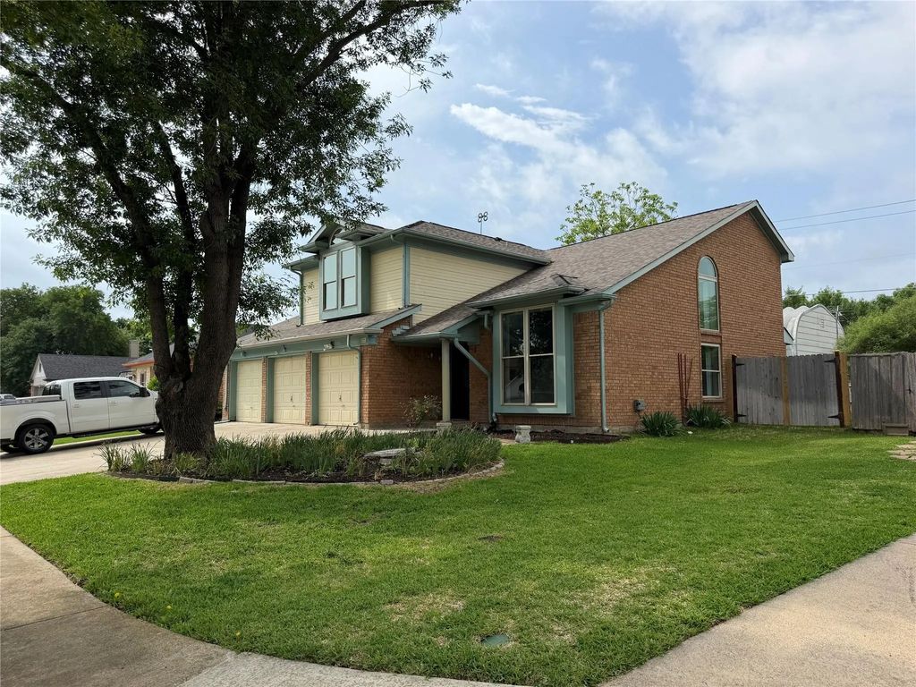 7510 Lauren Lane, Rowlett