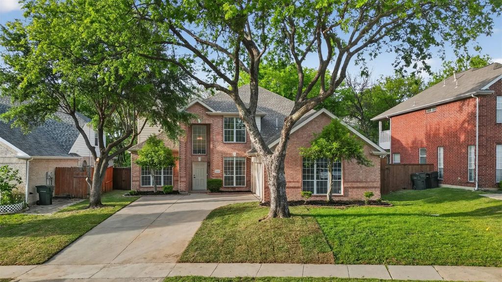 3225 Heatherbrook Drive, Plano