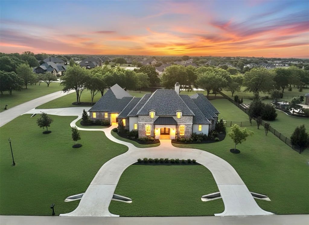 1805 Sunset Pointe, Cross Roads