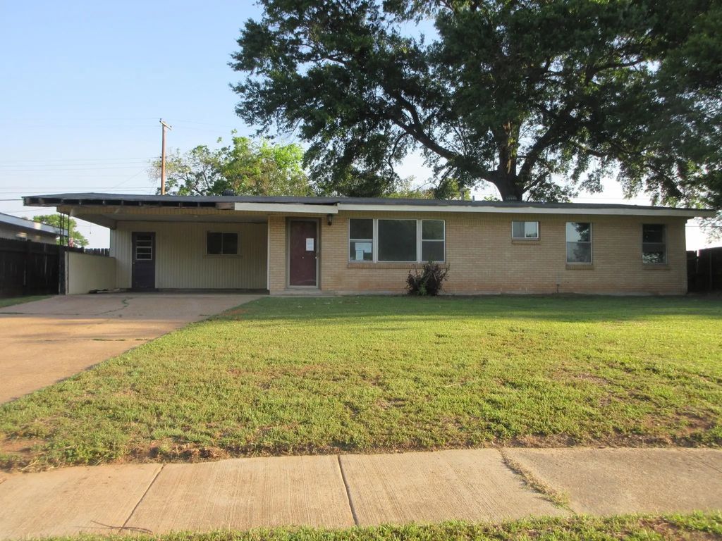 1221 Caroline Drive, Bossier City