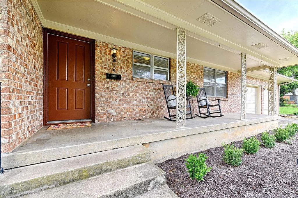 2303 Panhandle Street, Denton