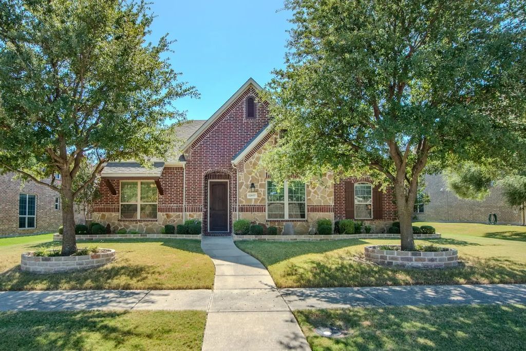 12837 Sherbrooke Drive, Frisco