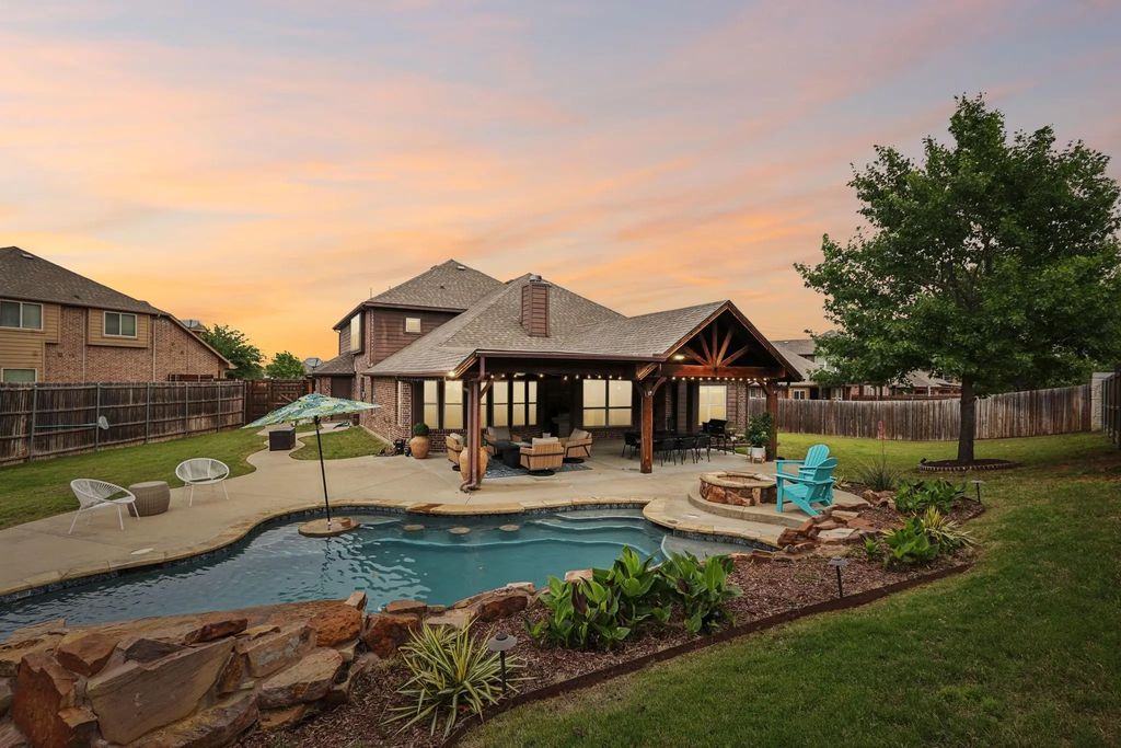 8100 Bonanza Street, Aubrey