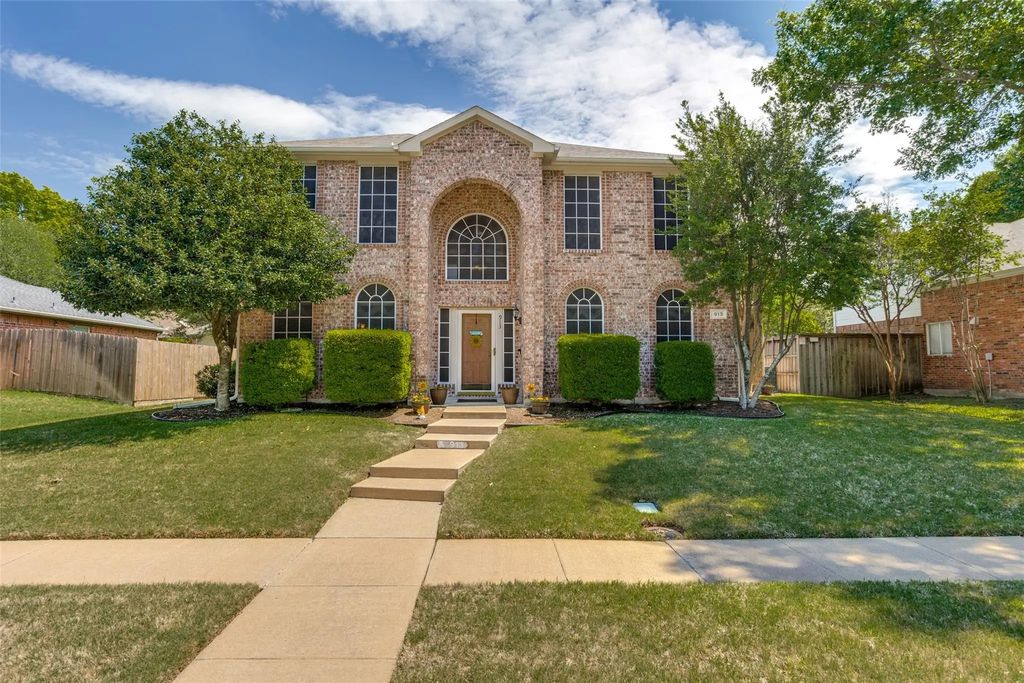 913 Aylesbury Drive, Allen