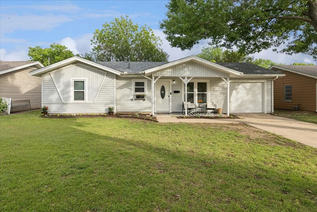 112 Murphy Road Ne, Burleson