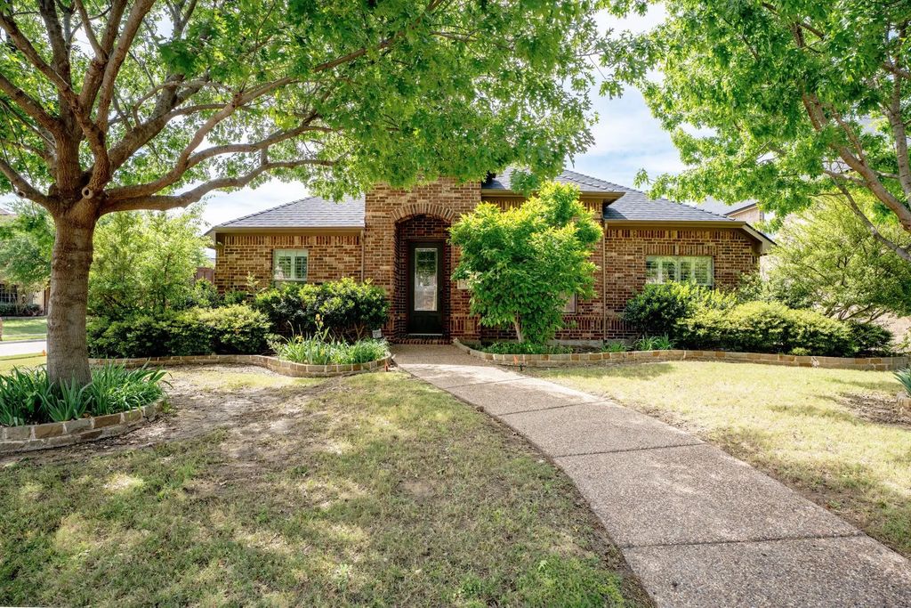 795 Seymour Drive, Frisco