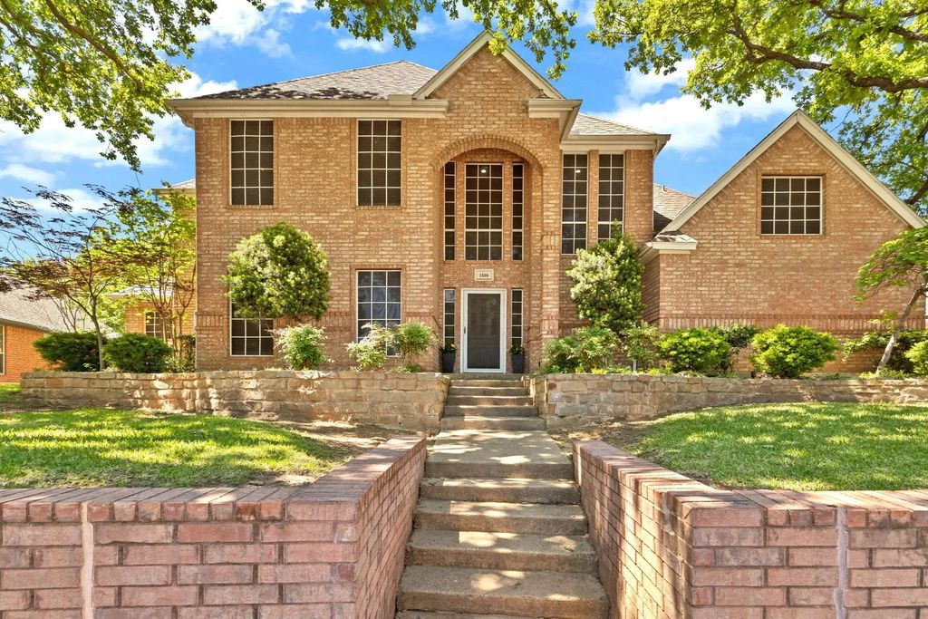 1506 Cat Mountain Trail, Keller