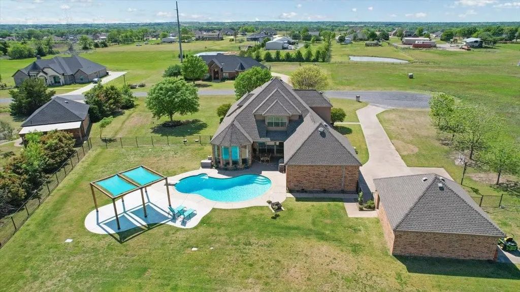 373 Sundance Drive, Van Alstyne