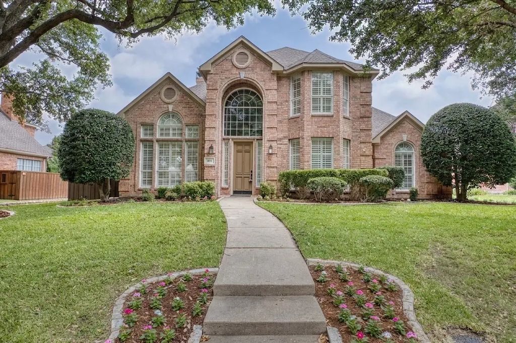 406 Del Rio Court, Allen
