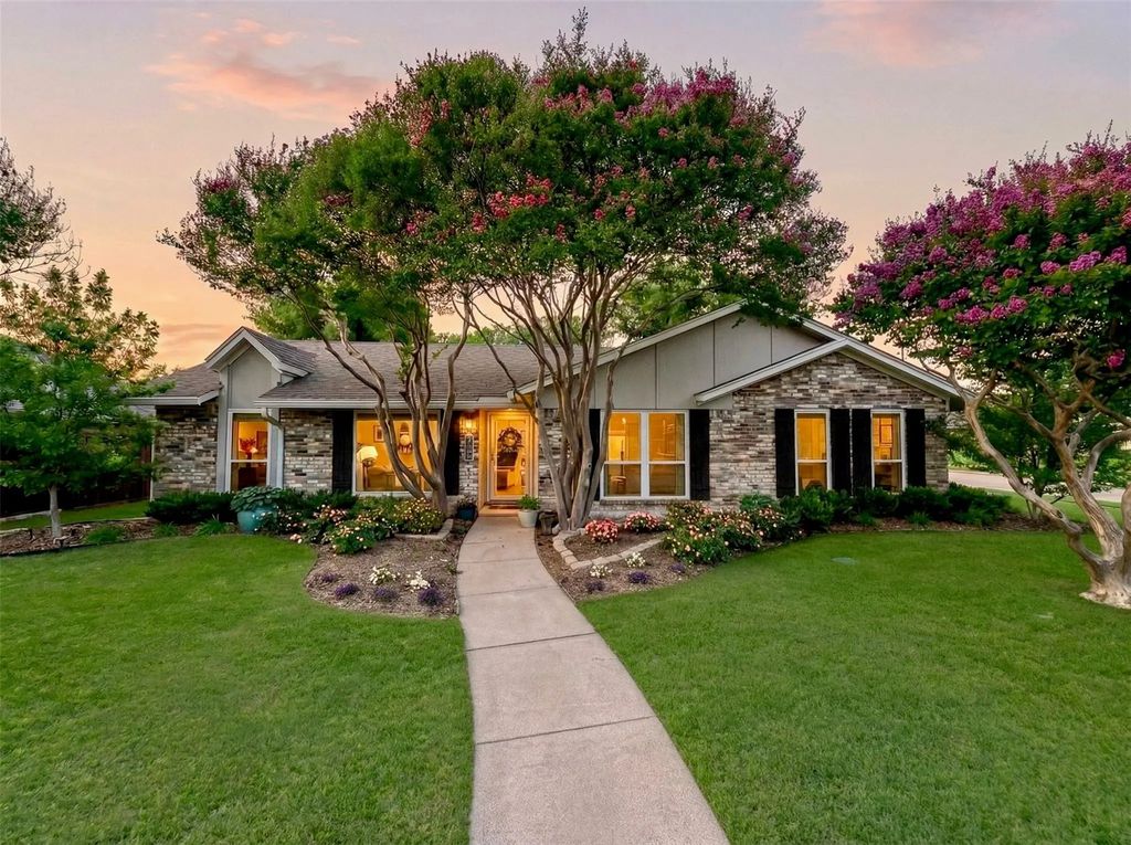 2115 Goldenrod Drive, Richardson