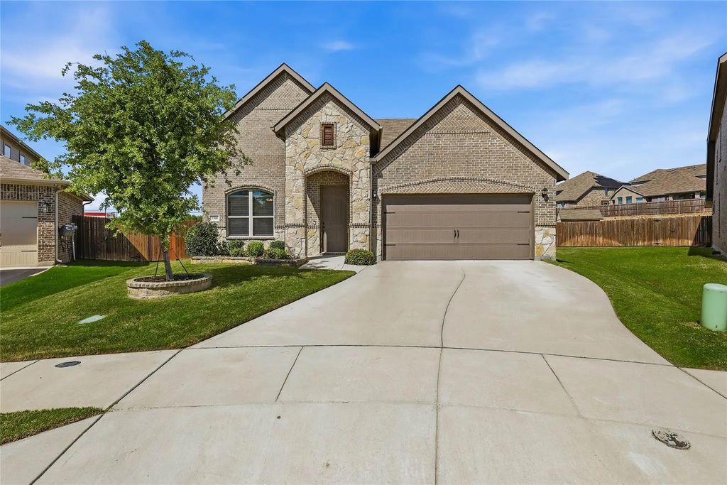 5760 Broad Bay Lane, Fort Worth