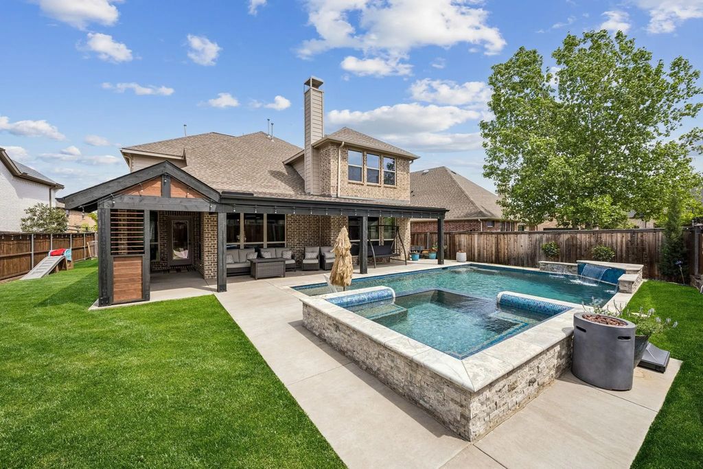 1504 Grove Drive, Celina