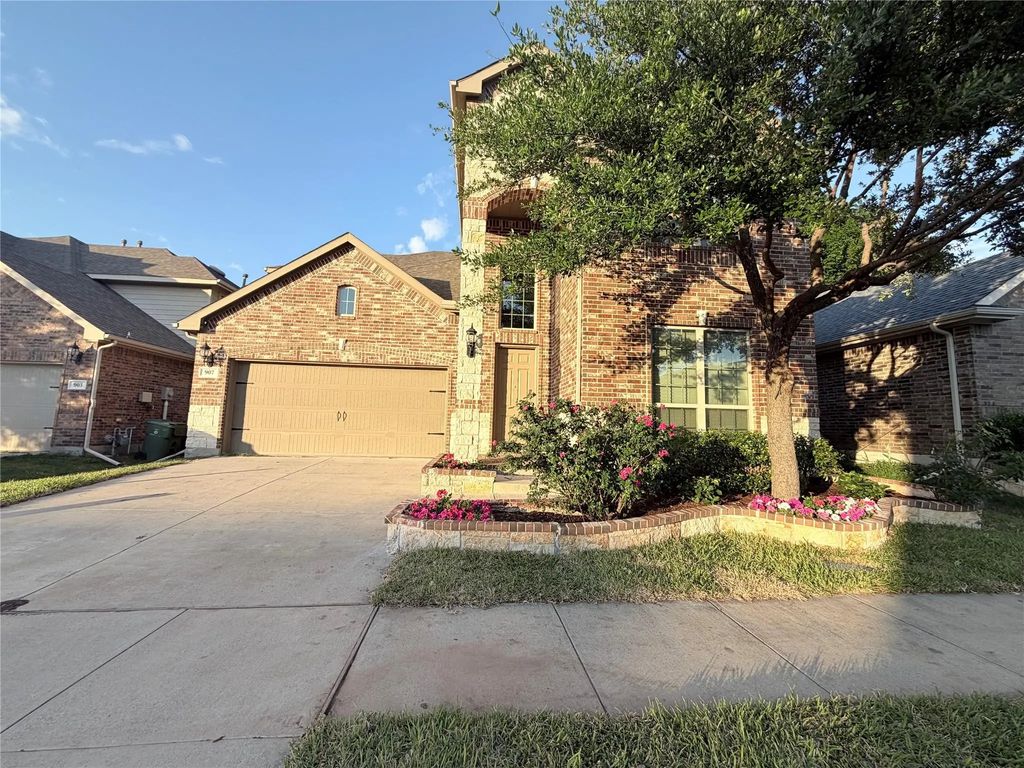 907 Bainbridge Lane, Garland