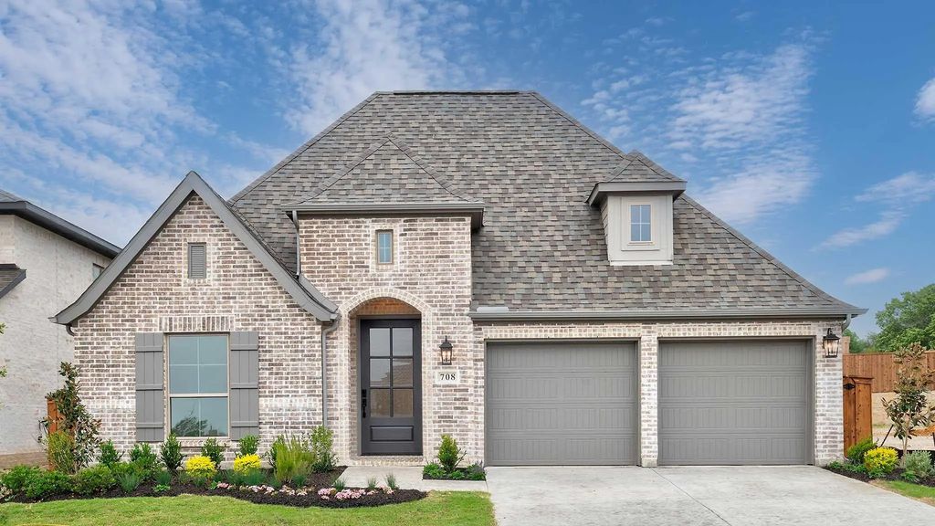 708 Duke Lane, Celina