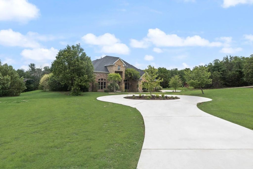 137 Bluff Creek Road, Weatherford
