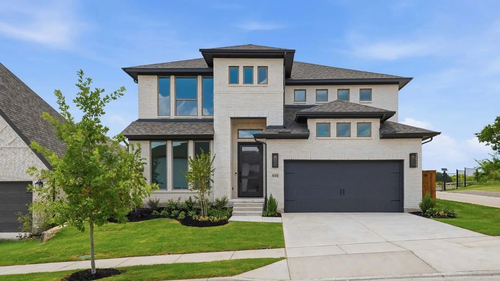 808 Duke Lane, Celina