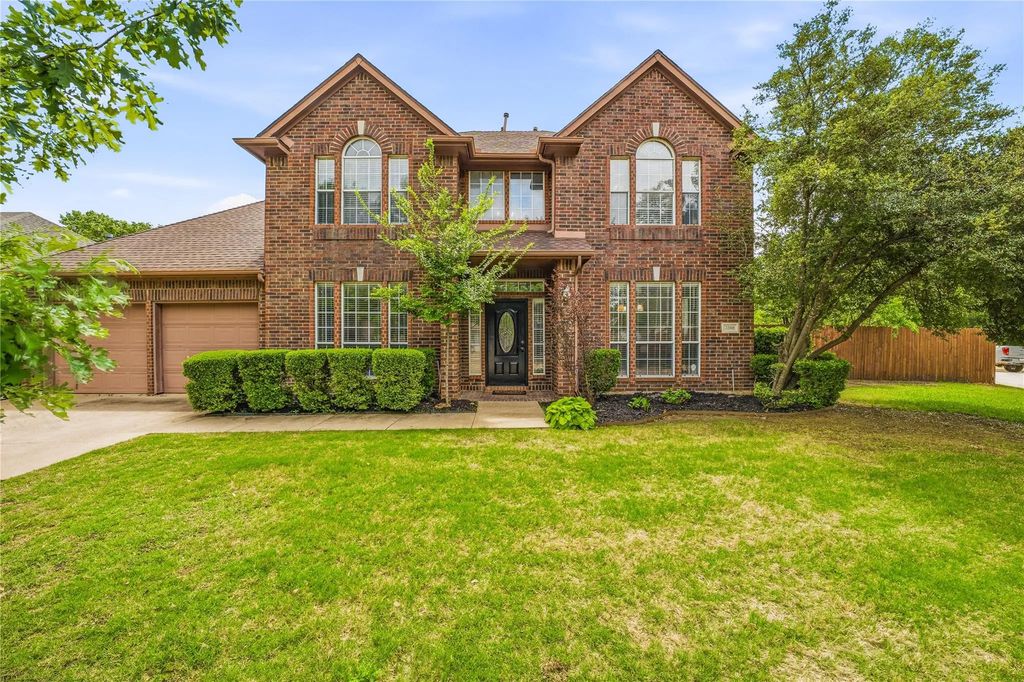 3508 Stone Creek Lane N, Fort Worth