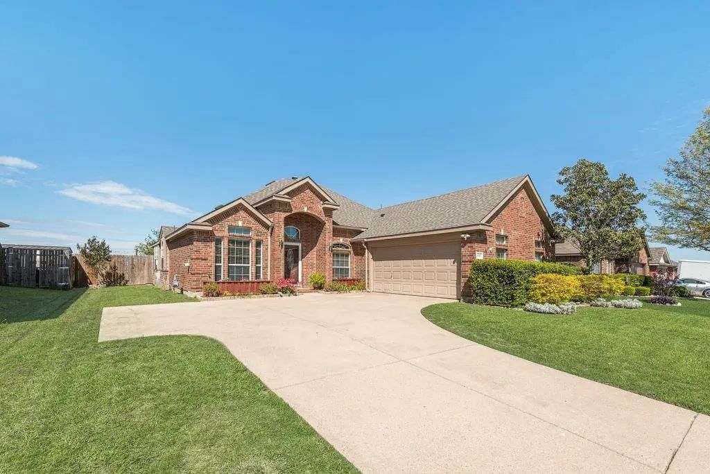 605 Marlee Drive, Forney