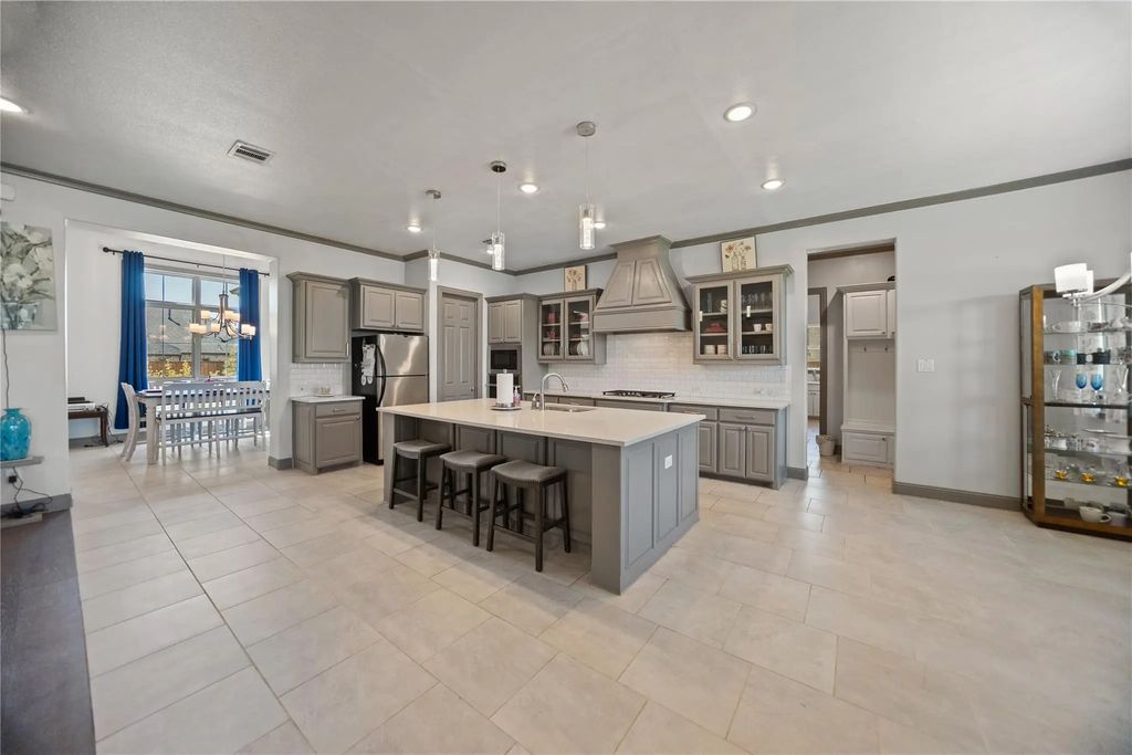 204 Townsend Drive, Haslet