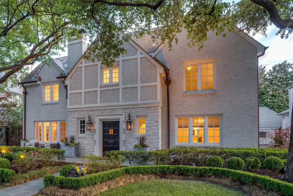 4429 Beverly Drive, Highland Park