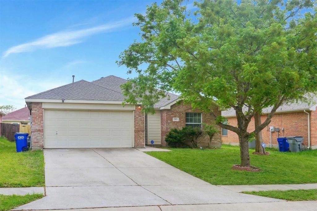 1010 Halifax Lane, Forney